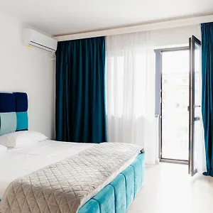 Apartment The Blue Norwegian House, Bucharest