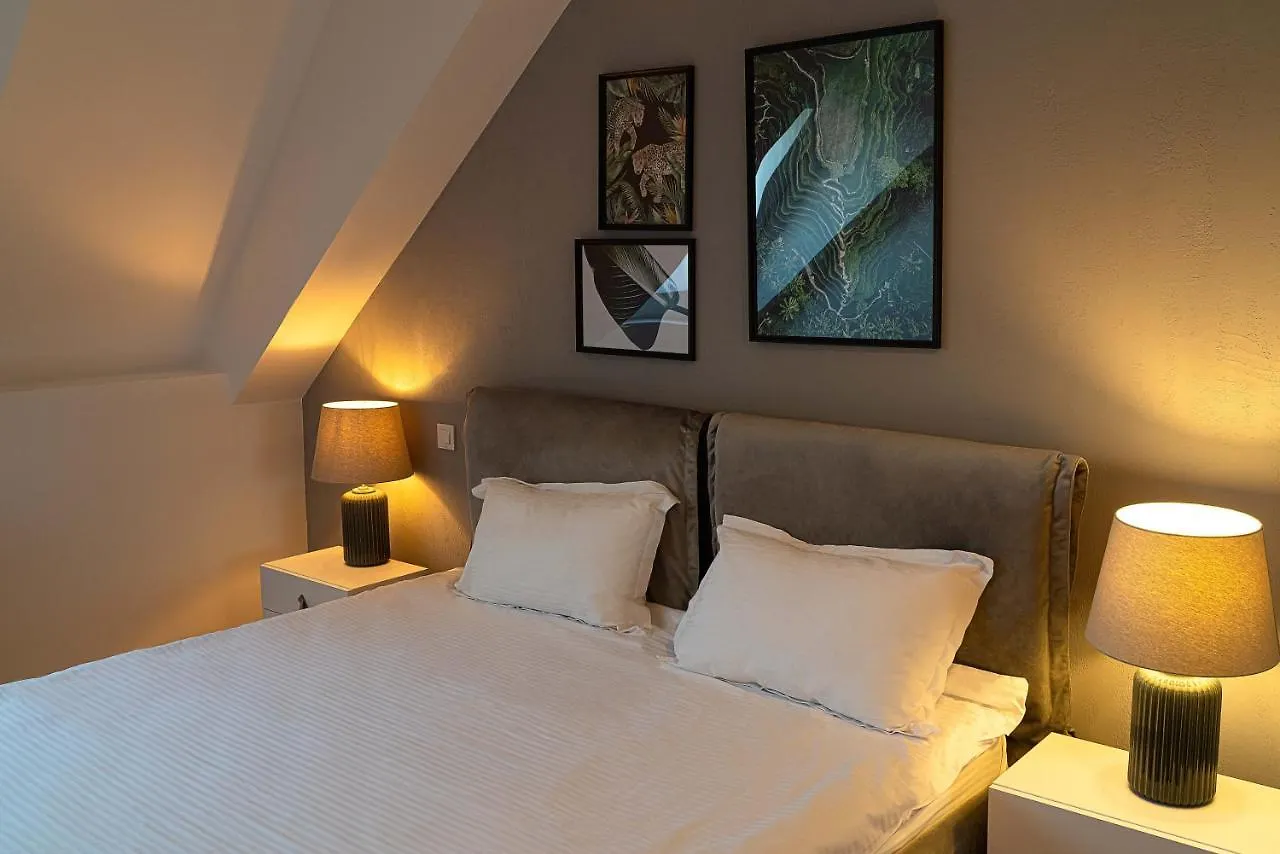Urban Oasis Apartments With Parking Bukarest Rumänien