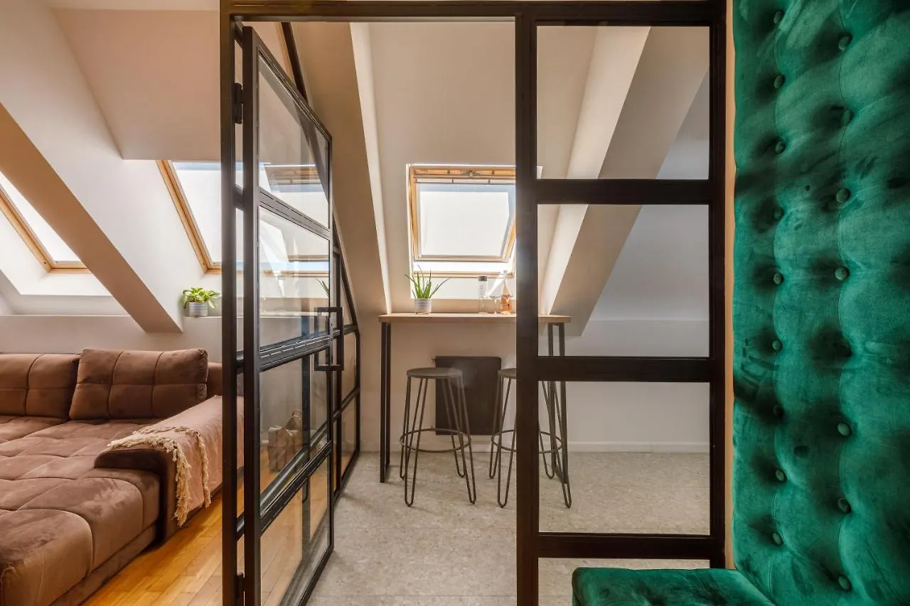 Urban Oasis Apartments With Parking Bucharest