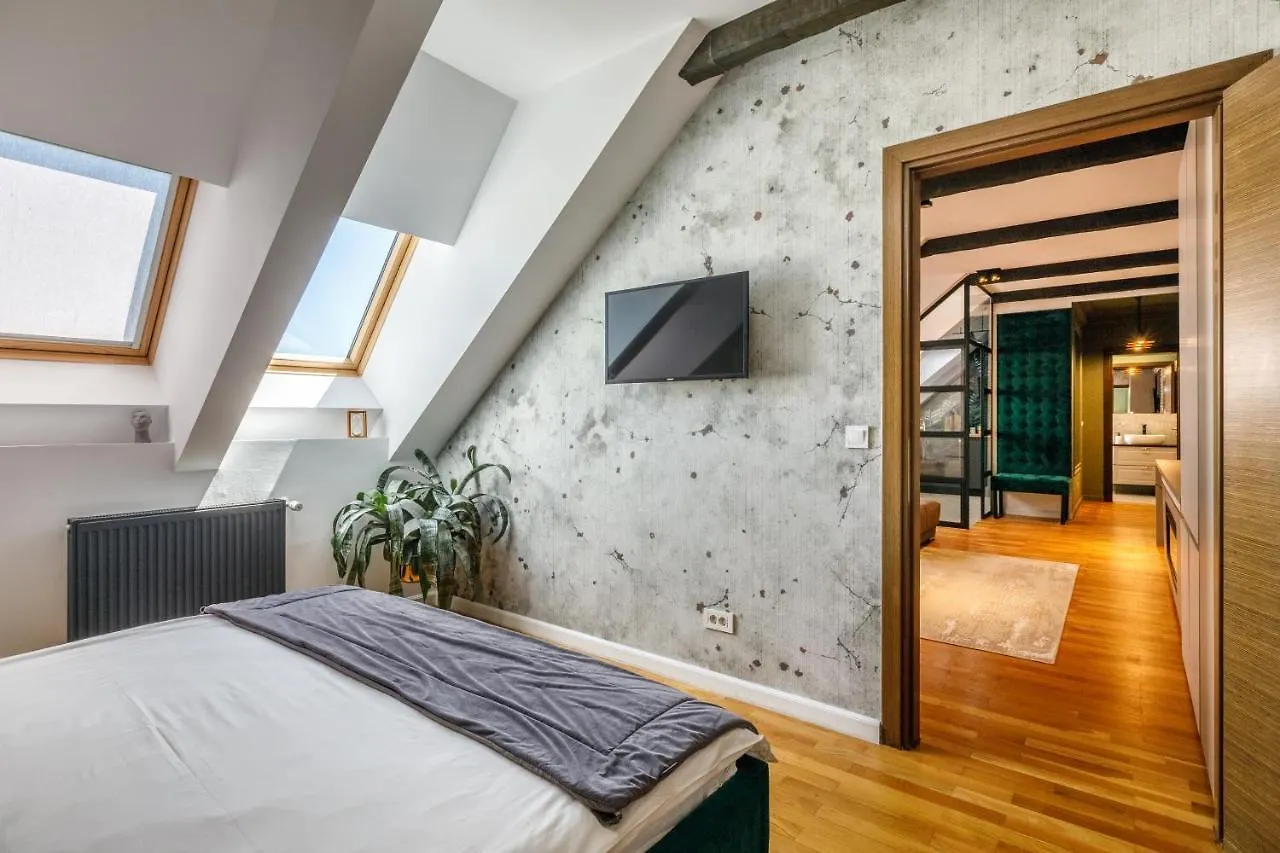 Urban Oasis Apartments With Parking Bucharest