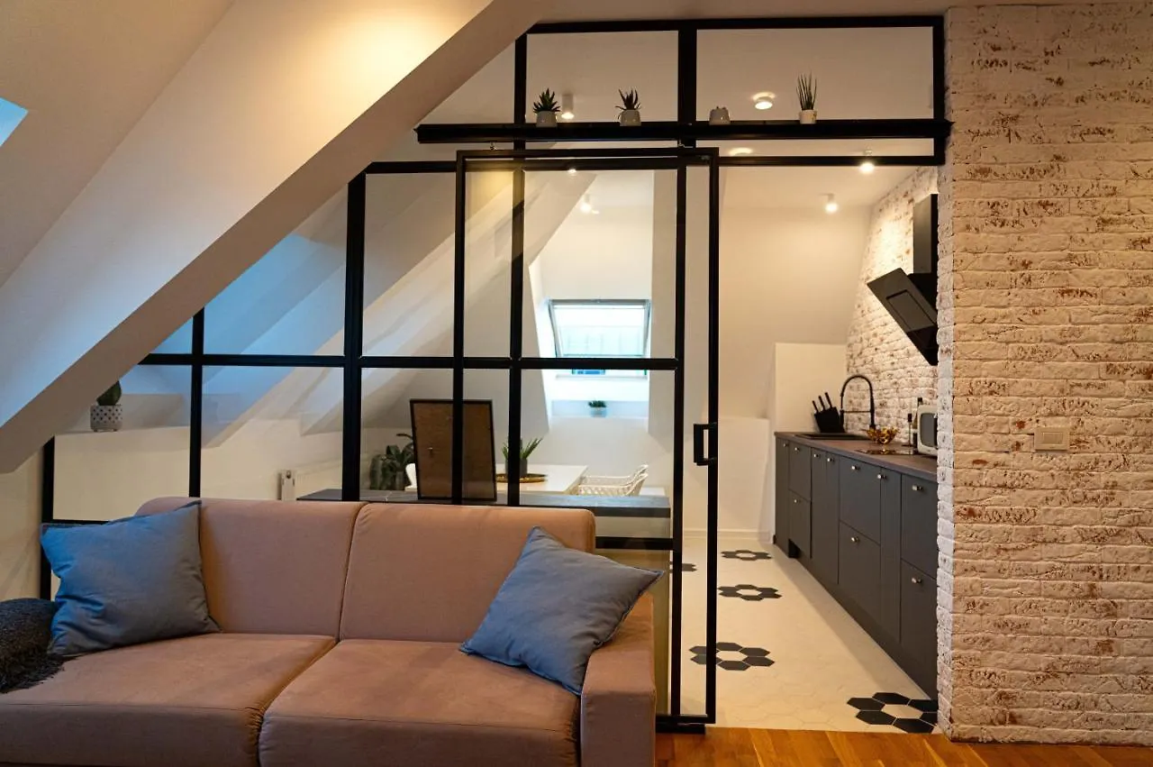 Urban Oasis Apartments With Parking Bucarest 0*,