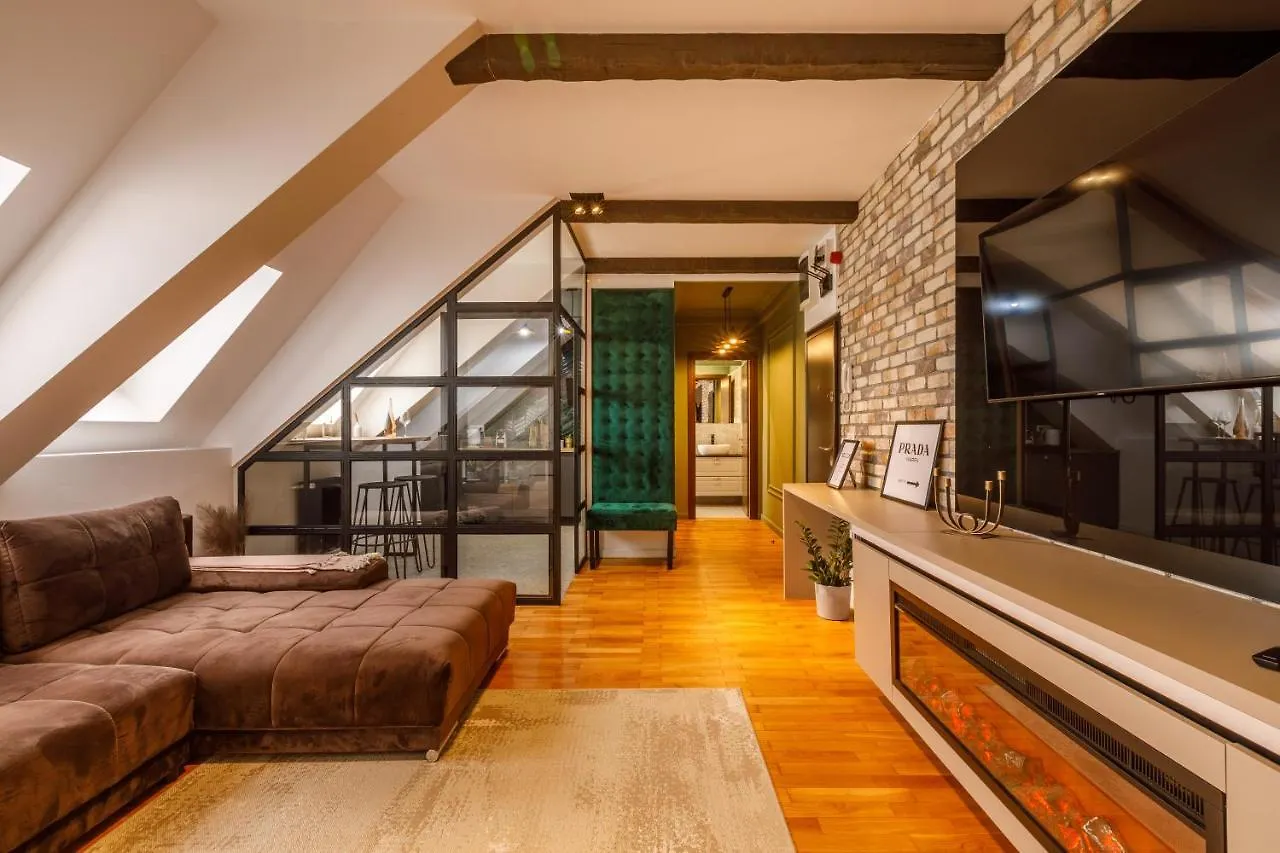 Urban Oasis Apartments With Parking Bucarest