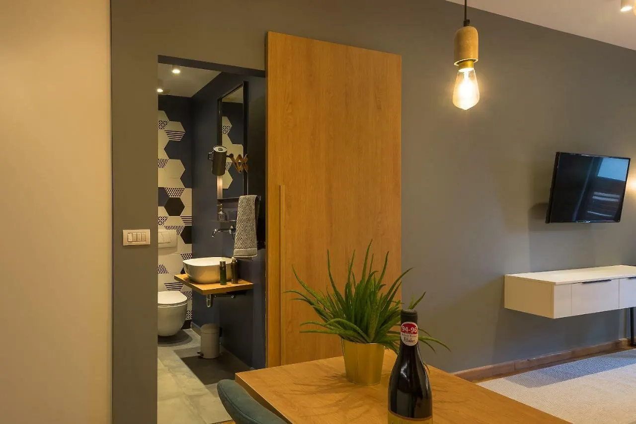 Urban Oasis Apartments With Parking Bucarest