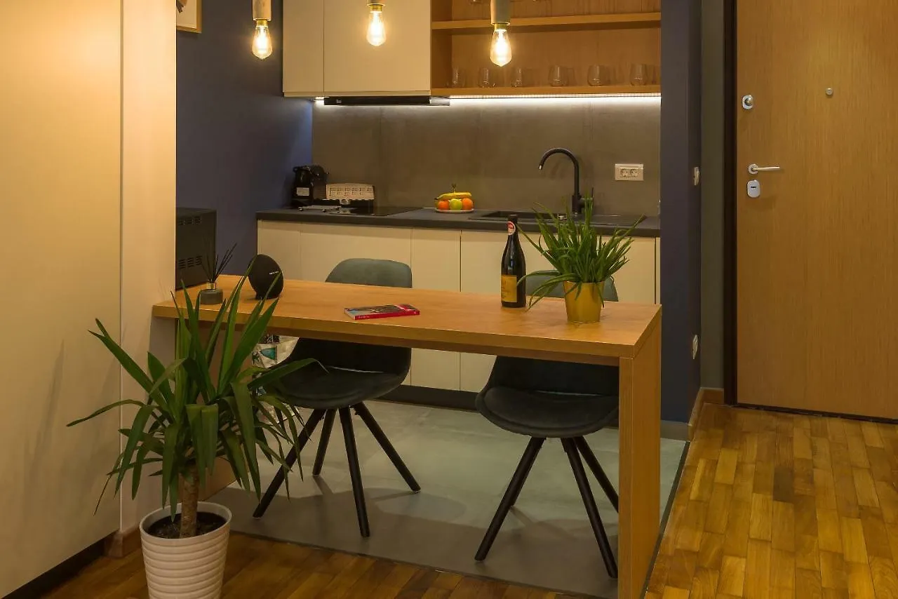 Urban Oasis Apartments With Parking Bucarest